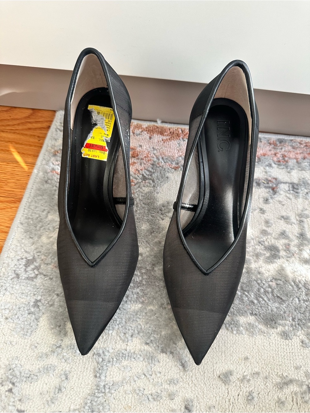 INC International Concepts Black Pointed Toe Pumps with Sleek Vibe